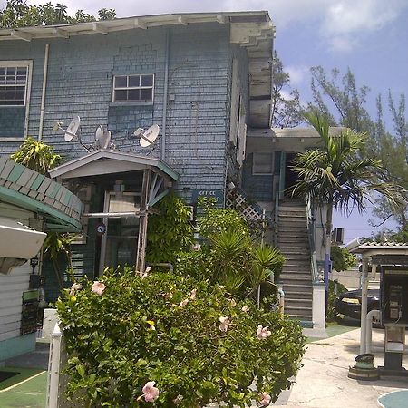 Arawak Inn Nasáu Exterior foto