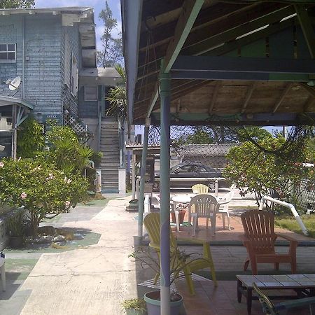 Arawak Inn Nasáu Exterior foto